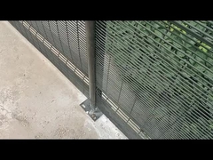 स्पष्ट वू 358 वेल्डेड मेष सुरक्षा बाड़ स्पिक के साथ पाउडर लेपित उद्यान 2 X 2.5m