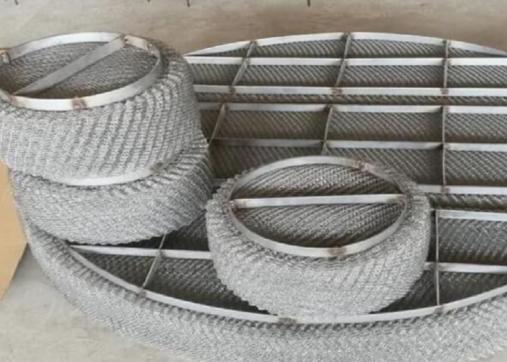 स्टेनलेस स्टील वायर मेष गैस तरल पृथक्करण के लिए Demister Pad