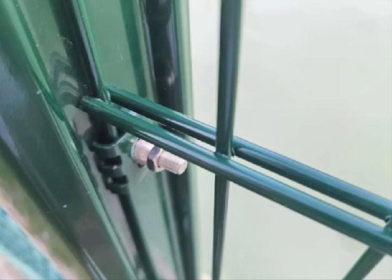 विला समुदायों के लिए एस्थेटिक डबल लूप वायर फेंसिंग ग्रे पीवीसी-लेपित